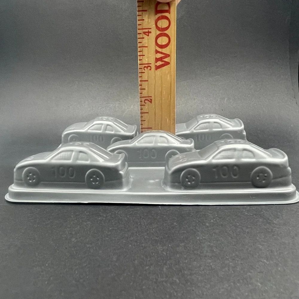 Jell-O NASCAR Jigglers Shots Molds Makes 5 Cars Gray Plastic 1/64 Scale (3